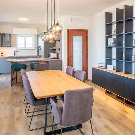 شقة Casa Dei Tramonti سان زينو دي مونتانا